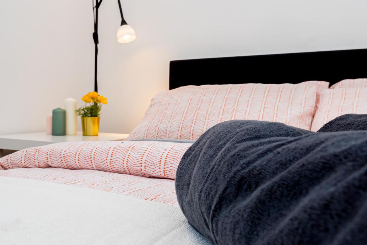 Shirley House 1, Guest House, Self Catering, Self Check In With Smart Locks, Use Of Fully Equipped Kitchen, Walking Distance To Southampton Central, Excellent Transport Links, Ideal For Longer Stays Extérieur photo