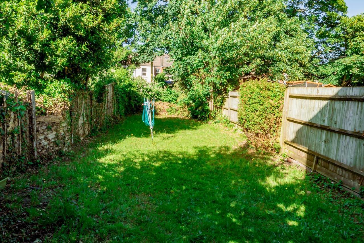 Shirley House 1, Guest House, Self Catering, Self Check In With Smart Locks, Use Of Fully Equipped Kitchen, Walking Distance To Southampton Central, Excellent Transport Links, Ideal For Longer Stays Extérieur photo