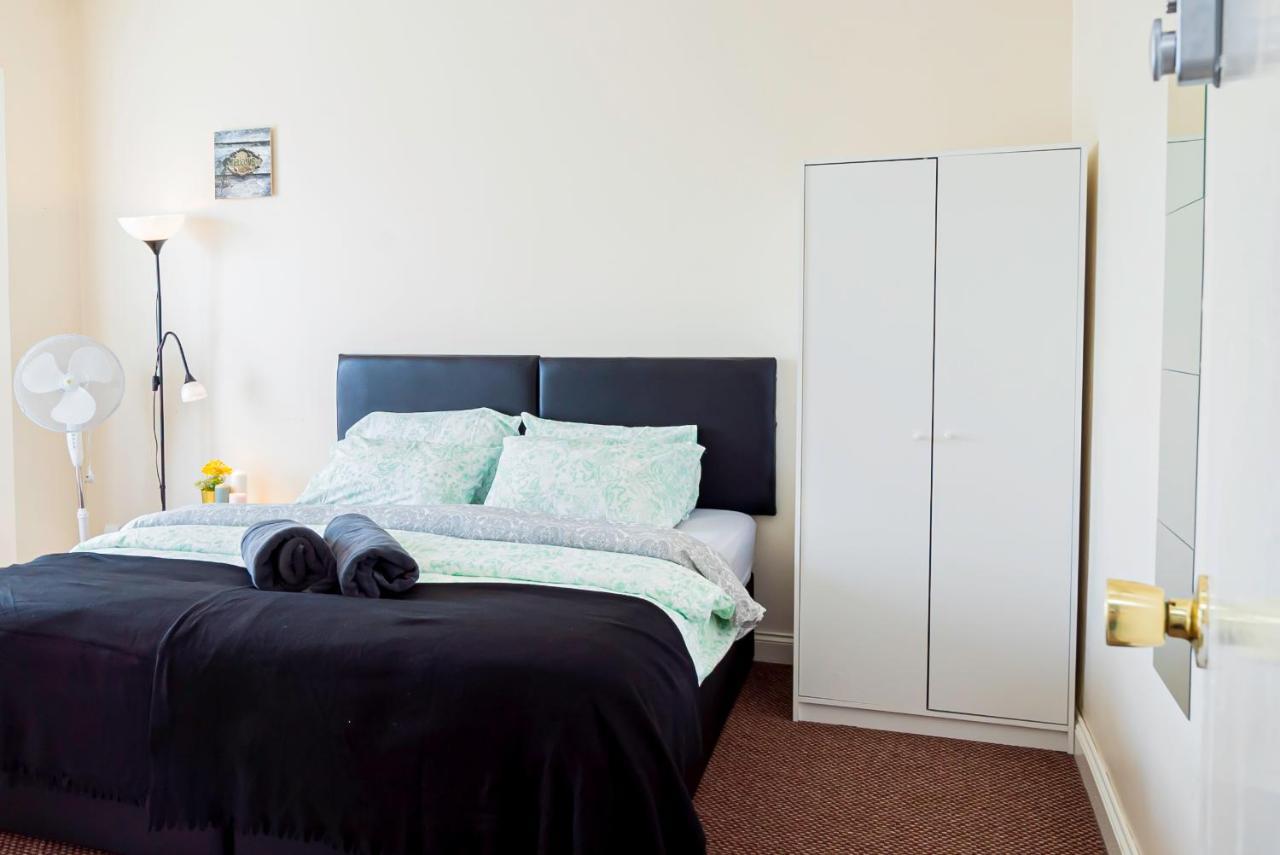 Shirley House 1, Guest House, Self Catering, Self Check In With Smart Locks, Use Of Fully Equipped Kitchen, Walking Distance To Southampton Central, Excellent Transport Links, Ideal For Longer Stays Extérieur photo