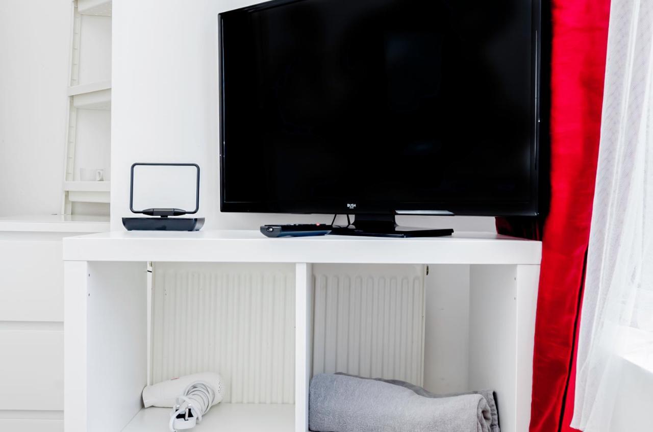 Shirley House 1, Guest House, Self Catering, Self Check In With Smart Locks, Use Of Fully Equipped Kitchen, Walking Distance To Southampton Central, Excellent Transport Links, Ideal For Longer Stays Extérieur photo